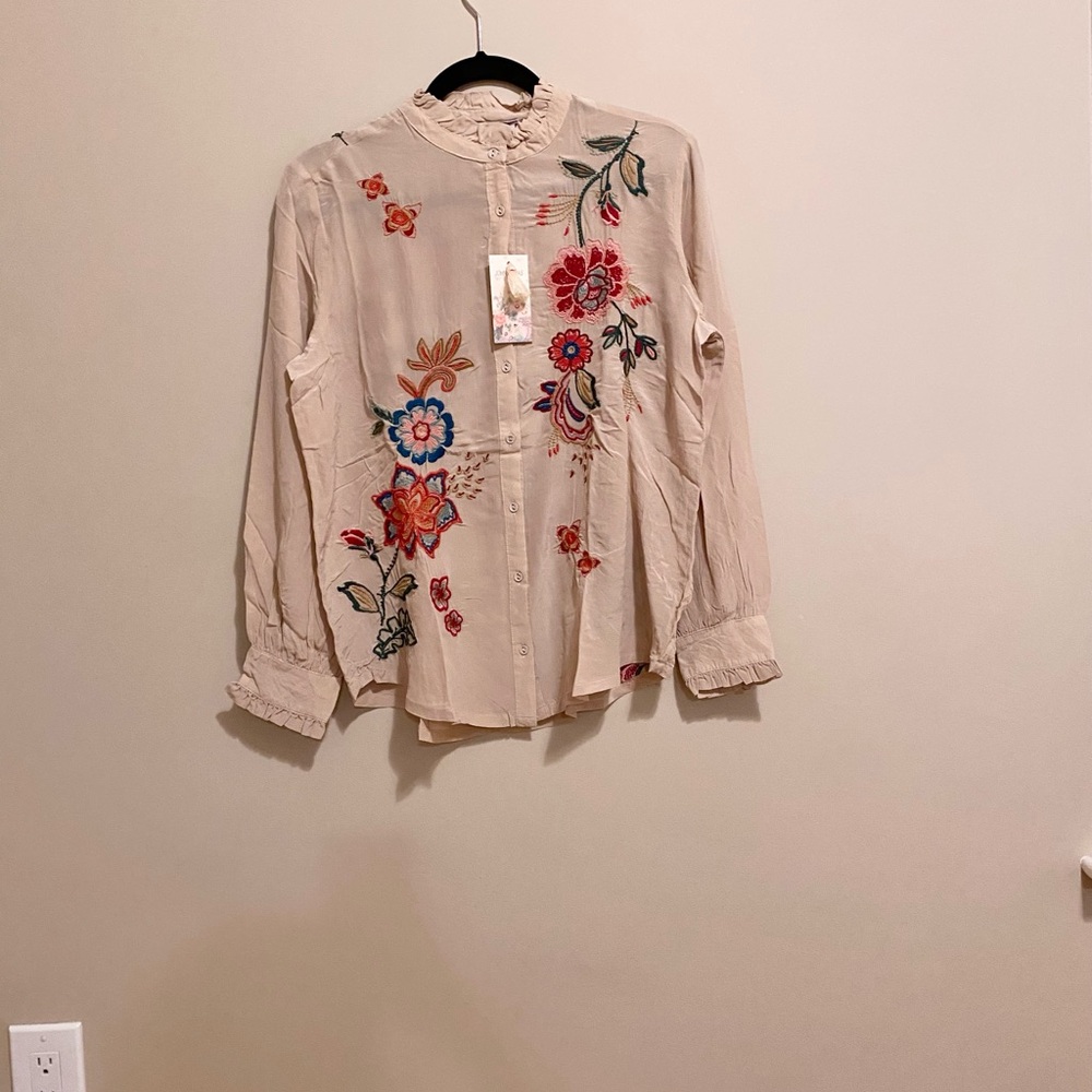 JohnnyWas Floral Embroidered Women's Collared Top (NWT)